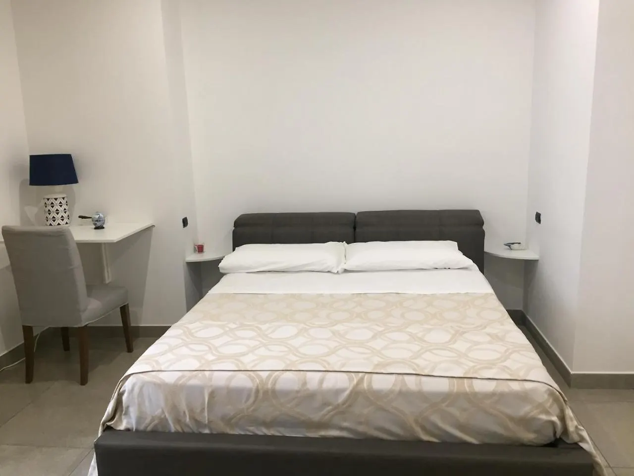 Bed and Breakfast Prestige à Naples Italie